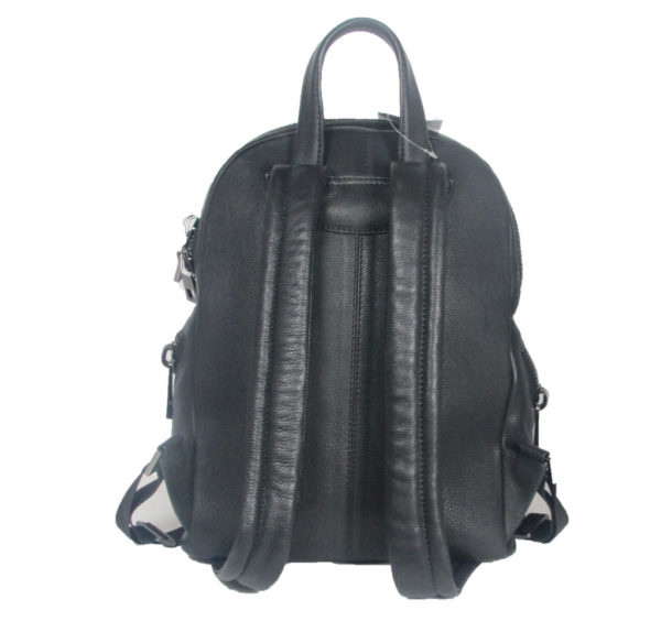 black leather backpack 2021 back (leathermanfashion)